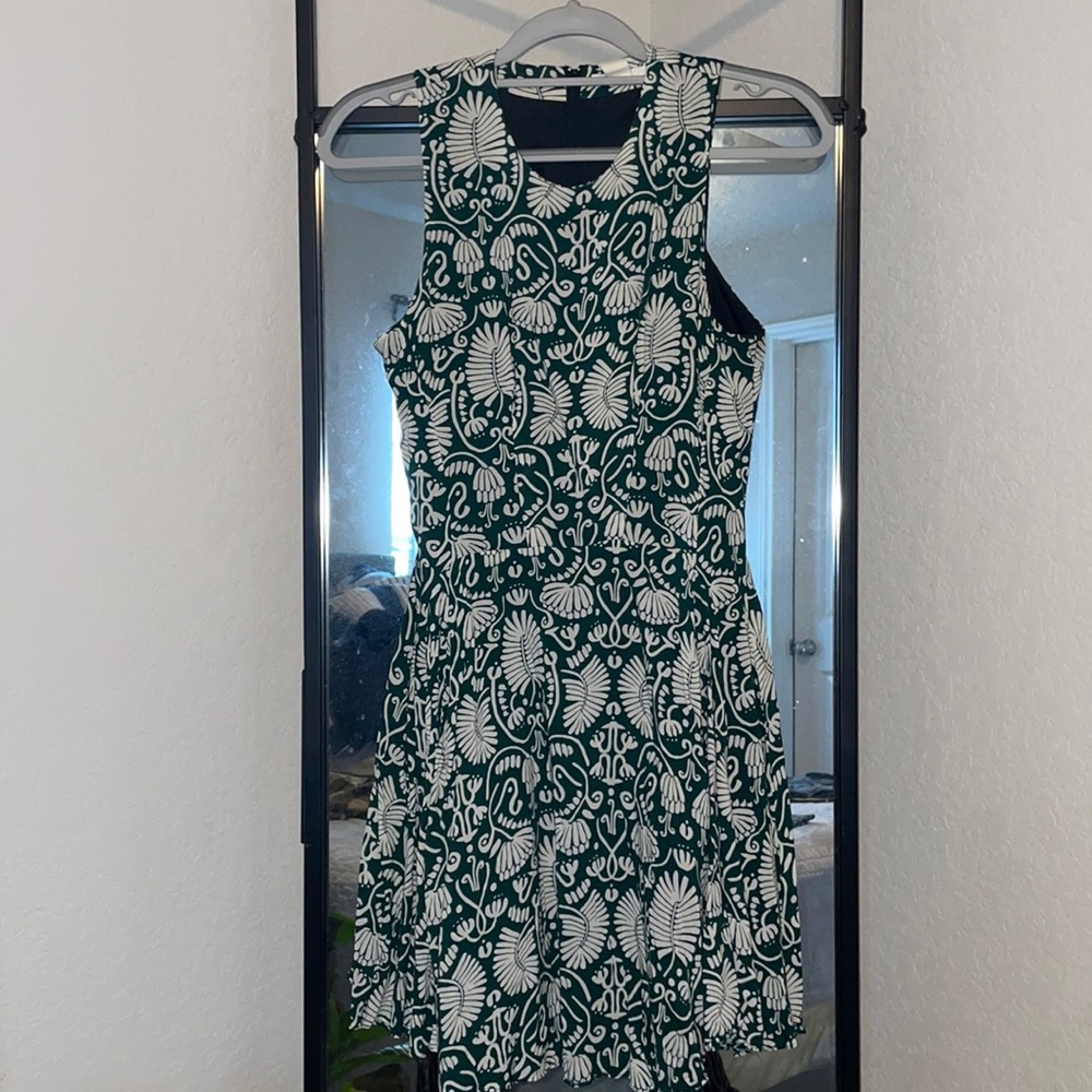 H&M Fit & Flare Dress Size 6
